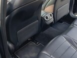 Mercedes C 300-11