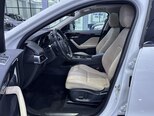 Jaguar F-Pace-11
