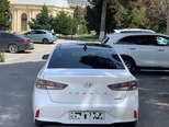 Hyundai Sonata-4