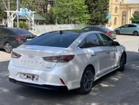 Hyundai Sonata-5