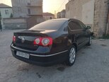 Volkswagen Passat-7
