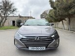 Hyundai Elantra-3