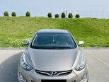 Hyundai Elantra-2