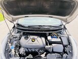 Hyundai Elantra-15