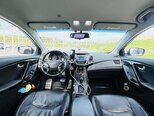 Hyundai Elantra-9