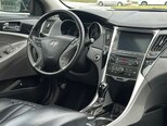 Hyundai Sonata-11