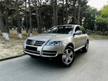 Volkswagen Touareg-1