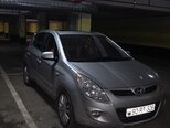 Hyundai i20-1