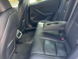 Tesla Model 3-7