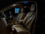 Porsche Cayenne-13