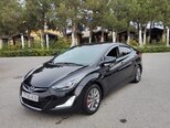 Hyundai Elantra-3