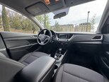 Hyundai Accent-11