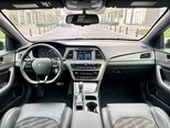 Hyundai Sonata-14