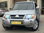 Mitsubishi Pajero-5