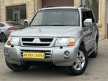 Mitsubishi Pajero-3
