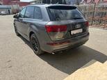 Audi Q7-2
