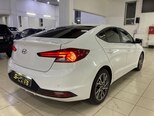 Hyundai Elantra-8