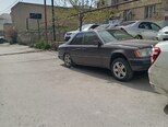 Mercedes 200 E-4