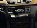 Mercedes E 250-28