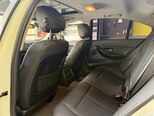 BMW 320d-21