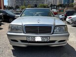 Mercedes C 250-1
