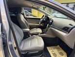 Hyundai Elantra-13