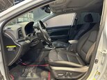 Hyundai Elantra-17