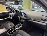 Hyundai Elantra-14