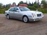 Mercedes E 200-2