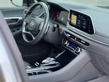 Hyundai Sonata-15