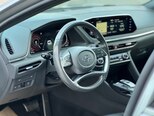Hyundai Sonata-14