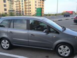 Opel Zafira-2