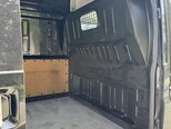 Ford Transit-13