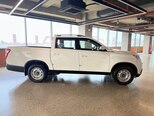 KG Mobility Musso-16