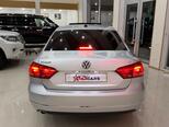Volkswagen Passat-2