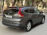 Honda CR-V-6