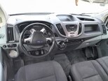 Ford Transit-10