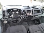 Ford Transit-11