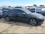 Hyundai Elantra-8