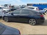 Hyundai Elantra-7