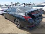 Hyundai Elantra-4