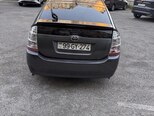 Toyota Prius-8