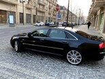 Audi A8-7