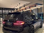 BMW X7-7