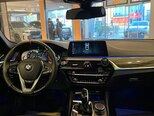 BMW 530e-8