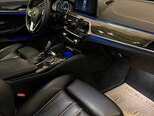 BMW 530e-10