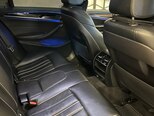 BMW 530e-14