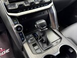 Toyota Land Cruiser-12
