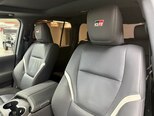 Toyota Land Cruiser-10