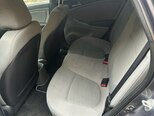 Hyundai Accent-10